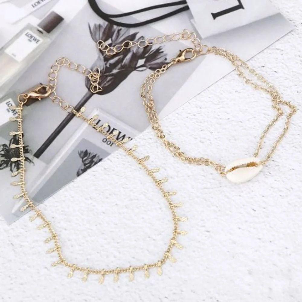Gold Chain Shell Anklet Set - Picture 2 of 3